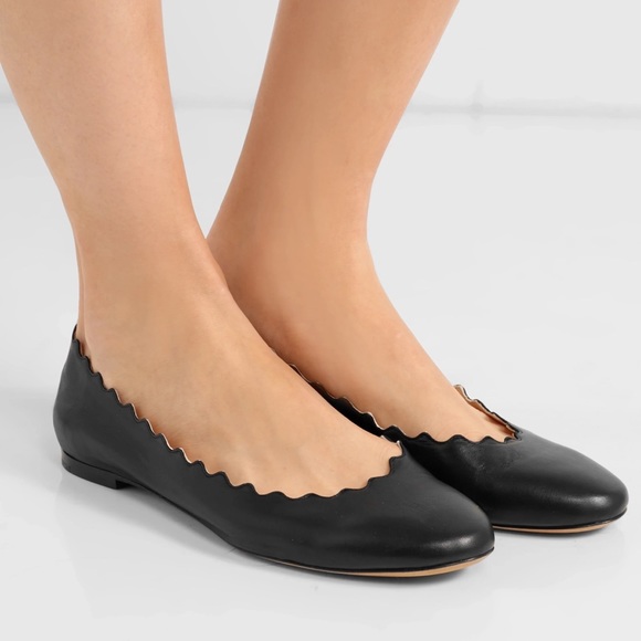 Chloé Lauren Ballet Scalloped Flats in Black Leather - Picture 2 of 9